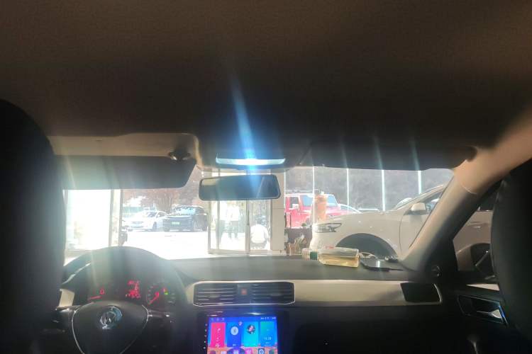 Used Volkswagen Santana 2018 1.5L Automatic Fashion Edition
