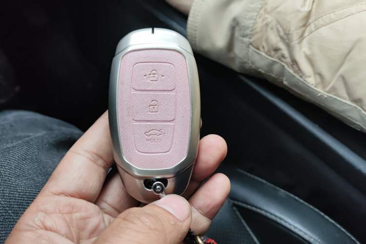 Used Hyundai Elantra 2022 1.5L CVT LUX Prestige Edition