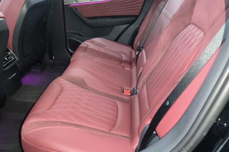 Used Hongqi HS5 2023 2.0T Qixiang Pro Edition