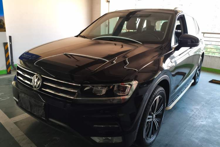 Used Volkswagen Tiguan L 2018 Revised Version 330TSI Automatic Two-Wheel Drive Comfort Edition