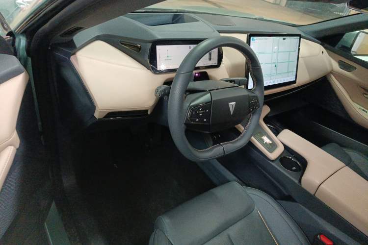 Used  SL03 2022 515 Pure Electric Version
