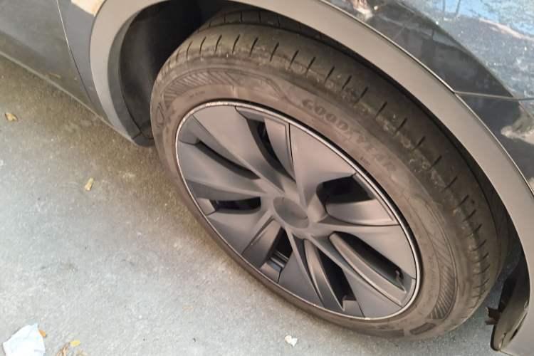 Used Tesla Model Y 2024 Rear-Wheel-Drive Version