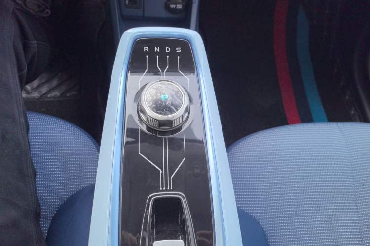 Used Oshan Benni E-Star 2022 Qingxin Edition Colorful Model Lithium Iron Phosphate