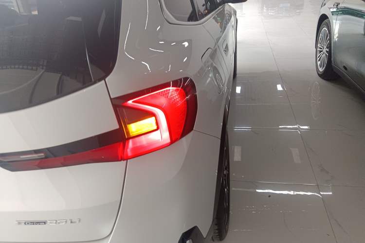 Used BMW X1 2023 sDrive25Li X Design Package
