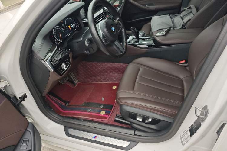 Used BMW 5 Series 2019 525Li M Sport Package
