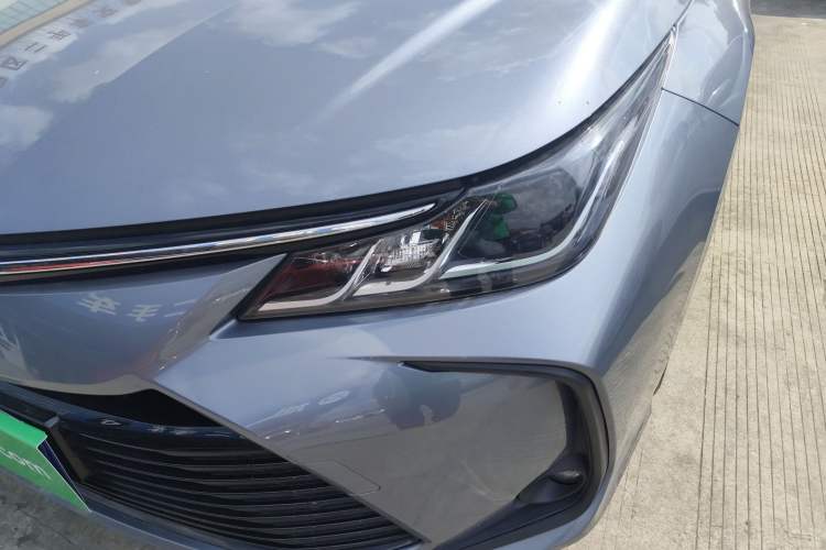 Used Toyota Corolla 2021 Dual-Motor 1.8L E-CVT Elite Edition
