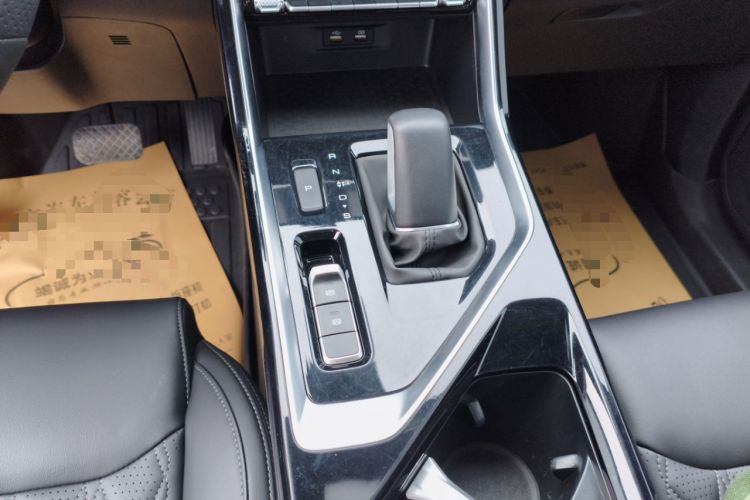 Used Wuling Asta 2022 2.0L DHT Electric-Speed Version