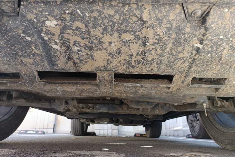 Used Roewe RX8 2018 30T Smart Connectivity Four-Wheel Drive Flagship Edition
