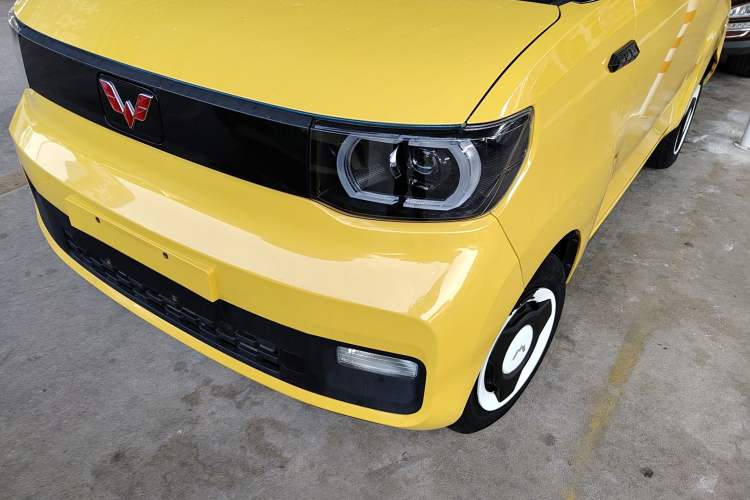 Used Wuling Hongguang MINIEV 2021 Macaron Fashion Edition Lithium-Ion Battery
