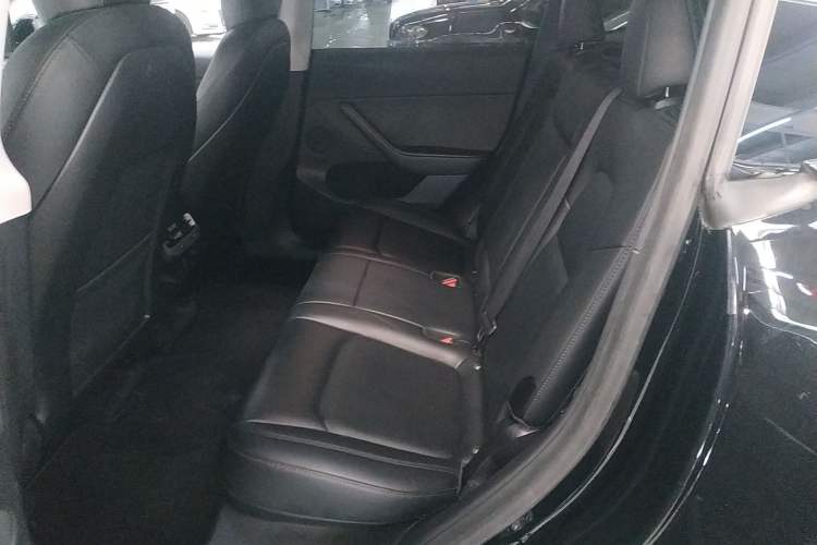 Used Tesla Model Y 2022 Rear-Wheel-Drive Version
