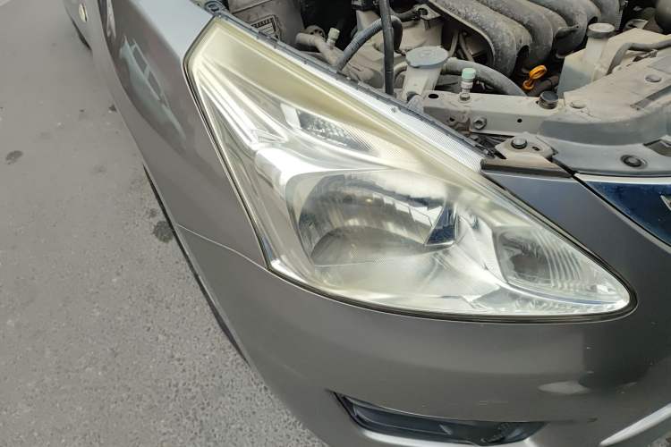 Used Nissan Tiida 2014 1.6L CVT Comfort Model
