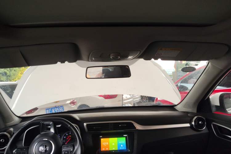 Used MG ZS 2018 1.5L Automatic Luxury Edition China V Standard
