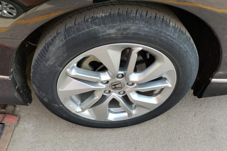 Used Honda Accord 2018 230TURBO Comfort Version National V
