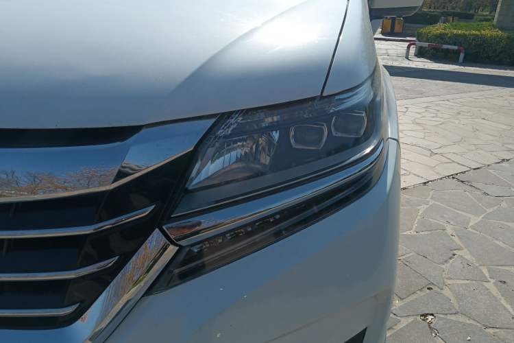 Used Honda Elysion 2016 2.4L Style Edition
