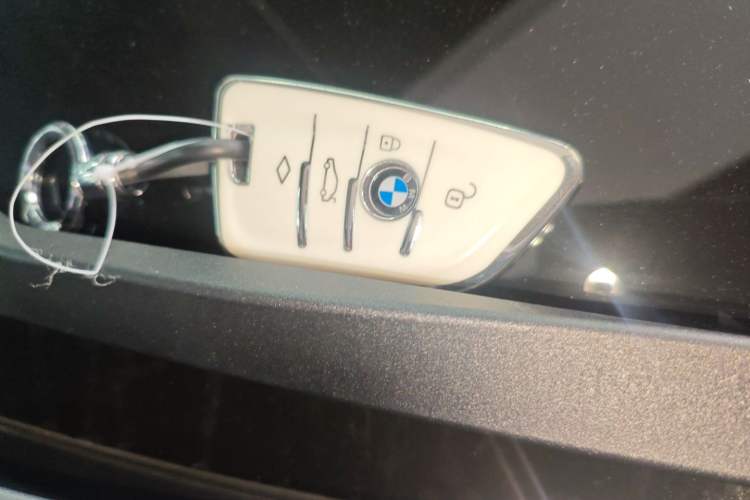 Used BMW i3 2022 eDrive 35 L
