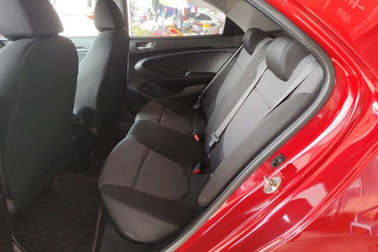 Used Hyundai Verna 2017 1.4L Automatic YueXiang Edition China V-standard