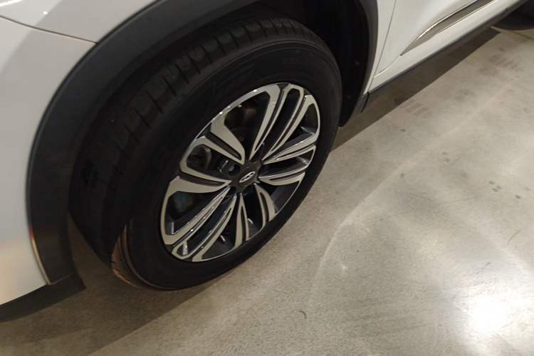 Used Chery Tiggo 8 2019 1.6 TGDI Automatic Luxury Model
