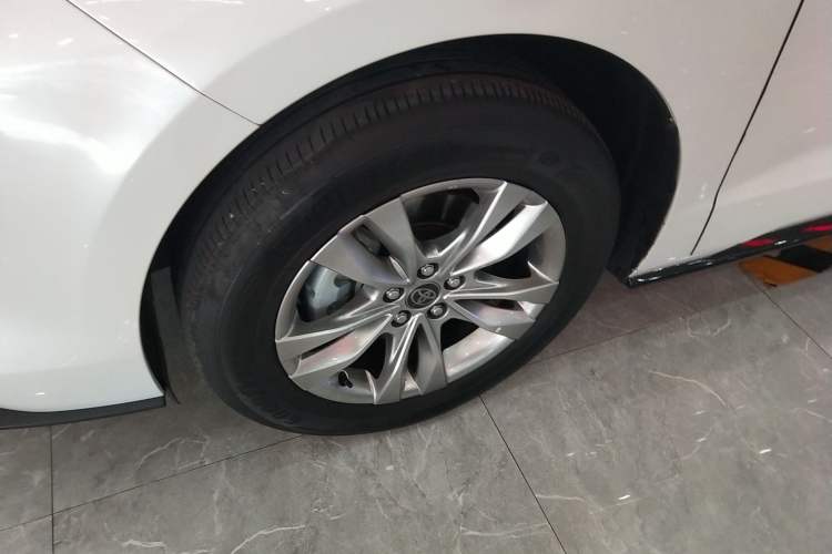 Used Toyota Sienna 2024 2.5L Hybrid Four-Wheel Drive Prestige Edition
