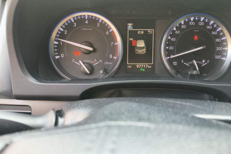 Used Toyota Highlander 2018 2.0T Four-Wheel Drive Prestige Version 7 Seats China V Emission Standard