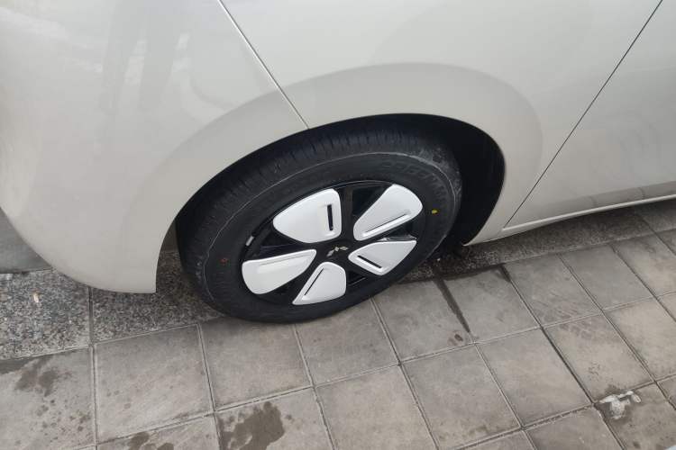 Used Wuling Hongguang MINIEV 2025 Four-Door Version Advanced Edition
