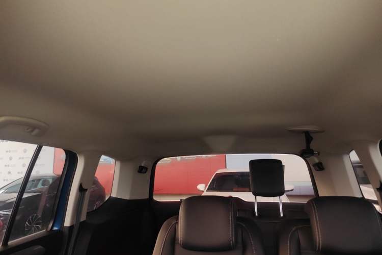 Used Volkswagen Touran 2018 Volkswagen Touran L 280TSI DSG Style Edition 7 Seats China VI Standard
