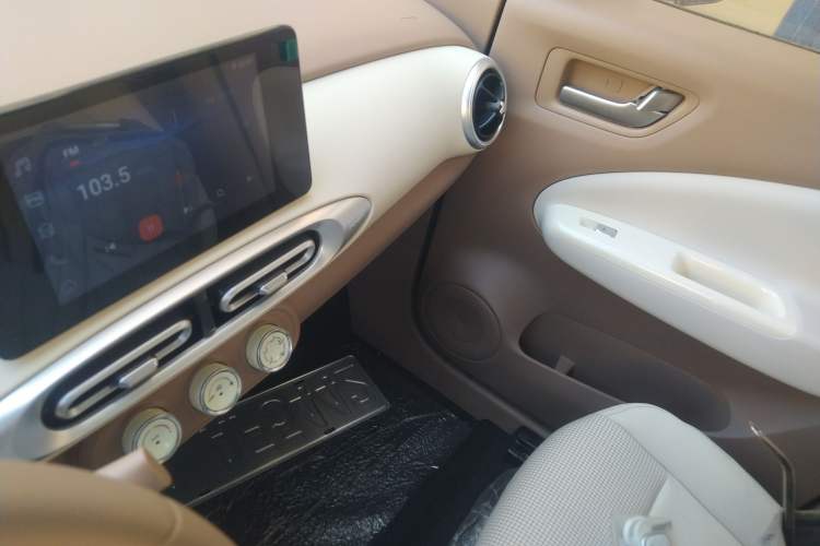 Used Wuling Hongguang MINIEV 2025 Four-Door Version Zhenxiang+ Edition
