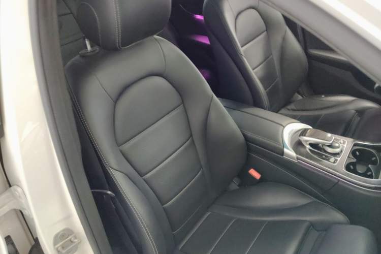 Used Mercedes-Benz C-Class 2015 C 200 station wagon
