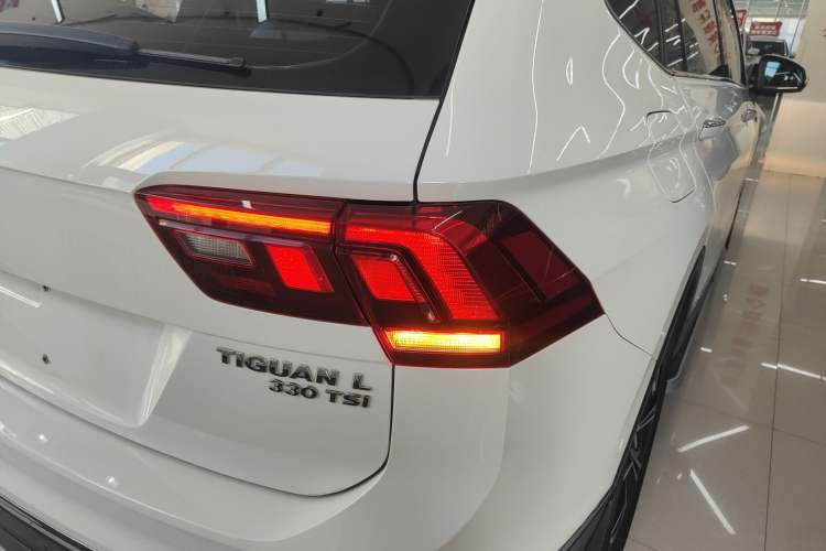 Used Volkswagen Tiguan L 2019 330TSI Automatic Two-Wheel Drive Smart Luxury Version China VI Standard
