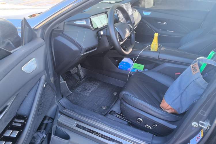 Used  SL03 2023 200Max Range-Extended Version