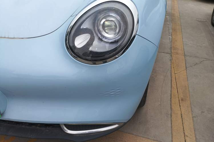 Used ORA Good Cat 2022 Morandi Edition 400km Standard Range Luxury Version Lithium Iron Phosphate
