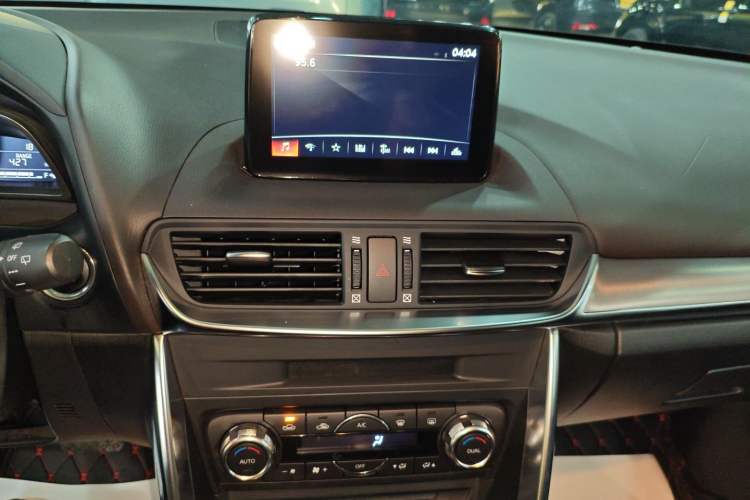 Used Mazda CX-4 2018 2.0L Automatic Two-Wheel Drive Blue Sky Luxury Edition