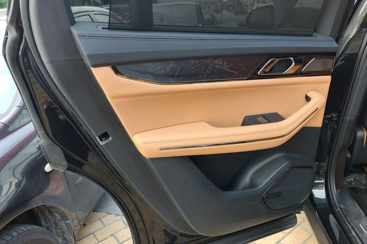 Used Lynk & Co 09 EM-P 2021 2.0T PHEV Halo Seven-Seater