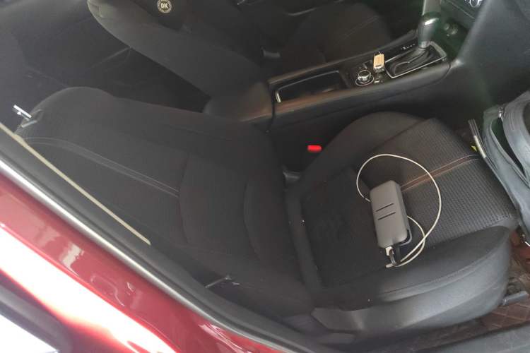 Used Mazda Mazda 3 Axela 2017 Sedan 1.5L Automatic Luxury Model China VI Standard