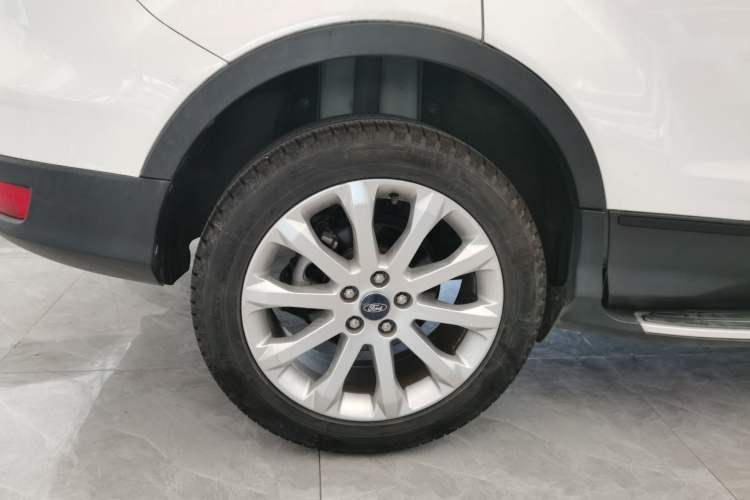 Used Ford Kuga 2015 1.5L GTDi Two-Wheel Drive Fashion Edition
