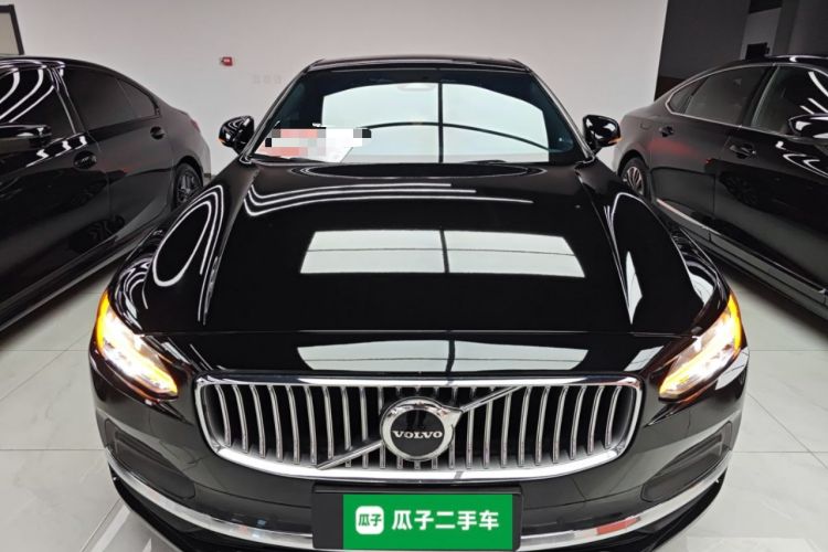 Used Volvo S90 2025 B5 Zhiyuan Luxury Edition
