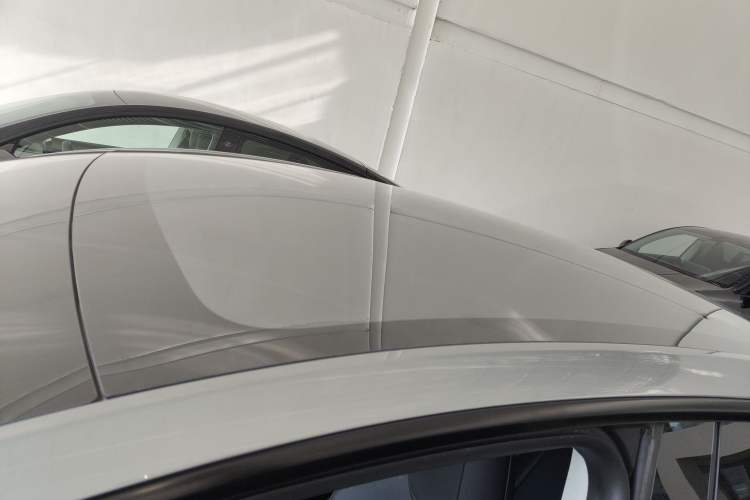 Used Tesla Model Y 2025 Rear-Wheel-Drive Version