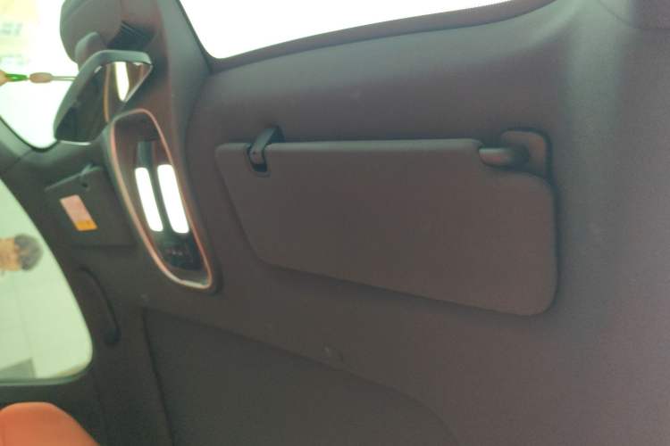 Used  S07 2023 200Max Range-Extended Version