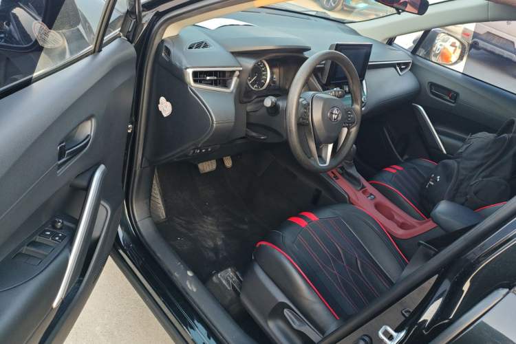 Used Toyota FRONTLANDER 2022 2.0L CVT Leading Edition
