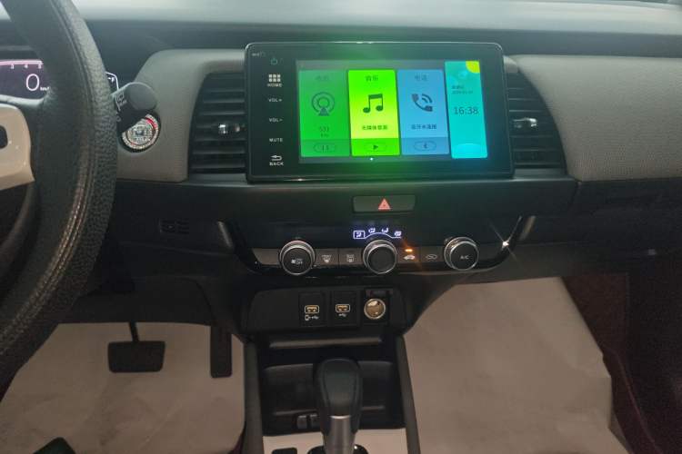 Used Honda LIFE 2021 1.5L CVT CRO-S Fun Edition
