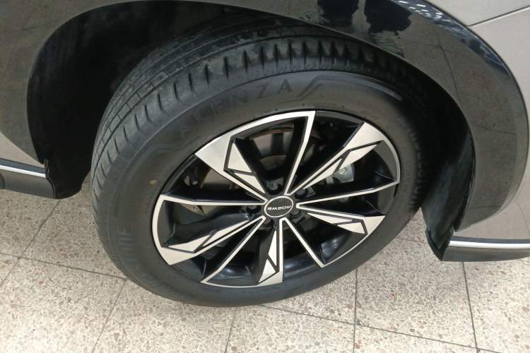 Used Roewe RX5 2023 1.5T Luxury Sliding-Screen Version
