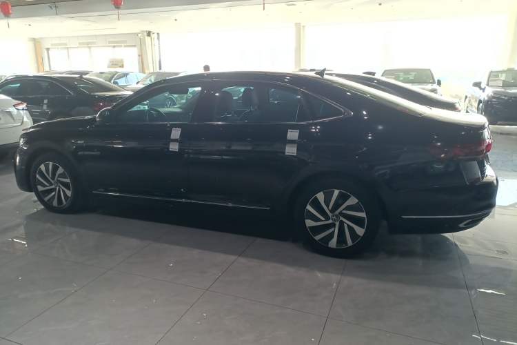 Used Volkswagen Passat New Energy 2022 430 PHEV Hybrid Elite Edition
