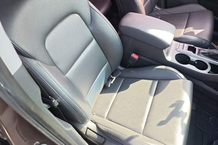 Used Hyundai Tucson 2015 1.6T Dual-Clutch Two-Wheel-Drive Smart Model