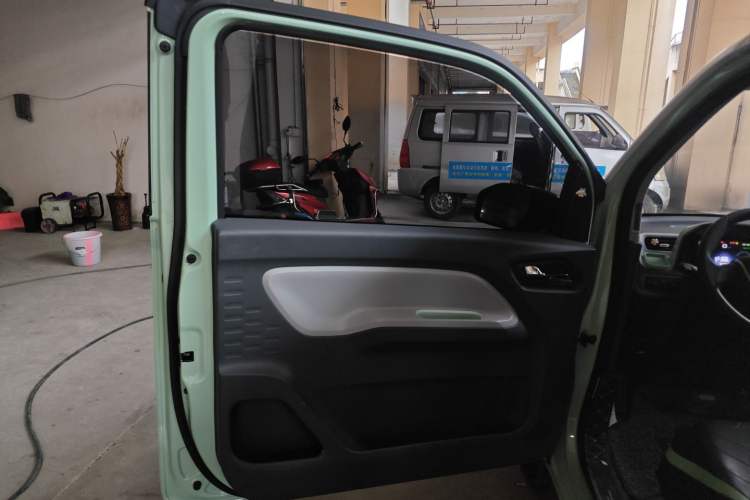 Used Wuling Hongguang MINIEV 2021 Macaron Fashion Edition Lithium-Ion Battery
