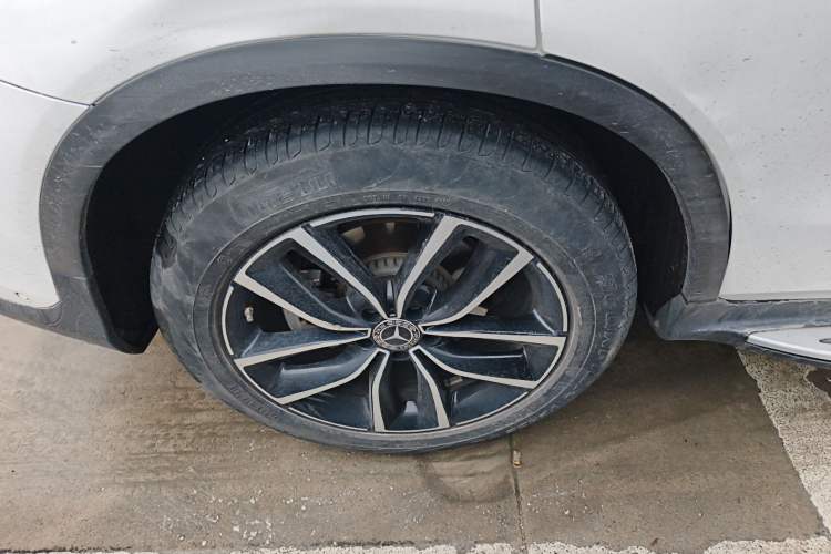 Used Mercedes-Benz GLC 2021 GLC 260 L 4MATIC Luxury Model