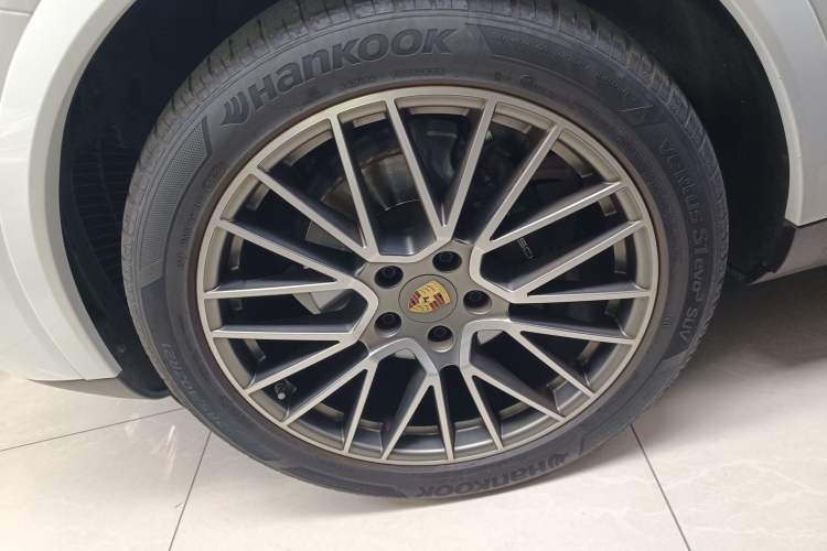 Used Porsche Cayenne 2023 Cayenne 3.0T Platinum Edition
