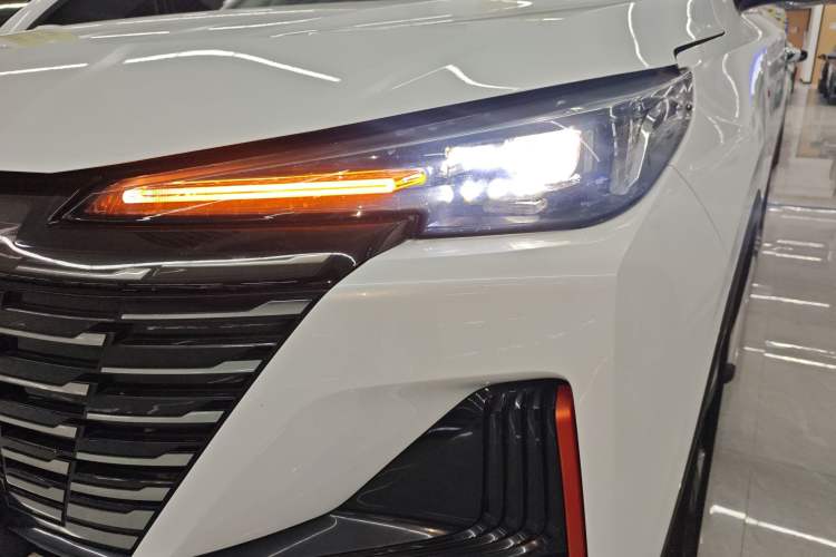 Used Changan CS55PLUS 2022 2nd Generation 1.5T DCT Luxury Version
