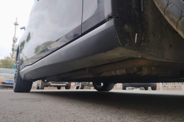 Used  SL03 2023 200Max Range-Extended Version
