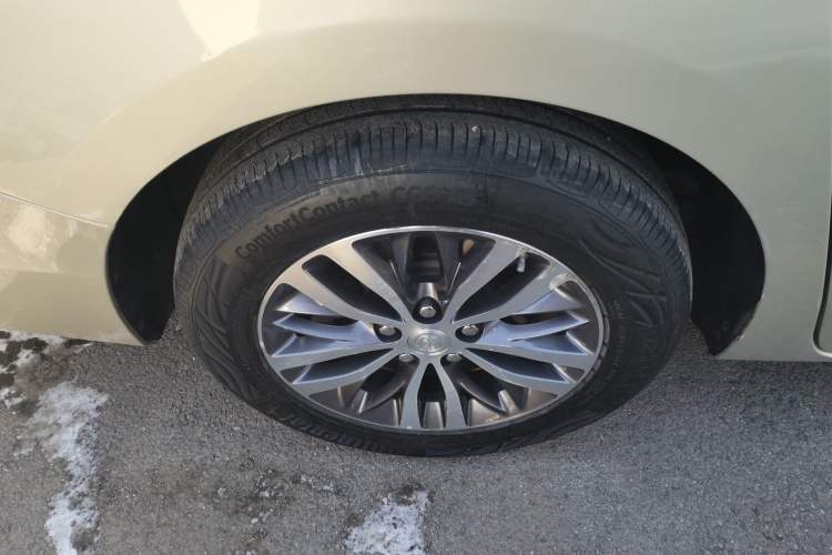 Used Buick GL8 2022 ES Landtrek 653T Luxury Edition
