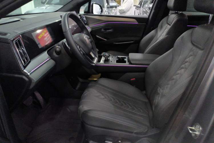 Used BYD Song L DM-i 2025 Intelligent Driving Version 160 km Beyond-Range Type