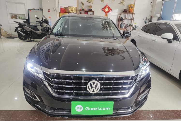 Used Volkswagen Passat 2020 330TSI Elite Edition China VI
